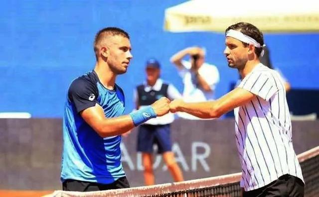 火箭凭借第 火箭凭借第