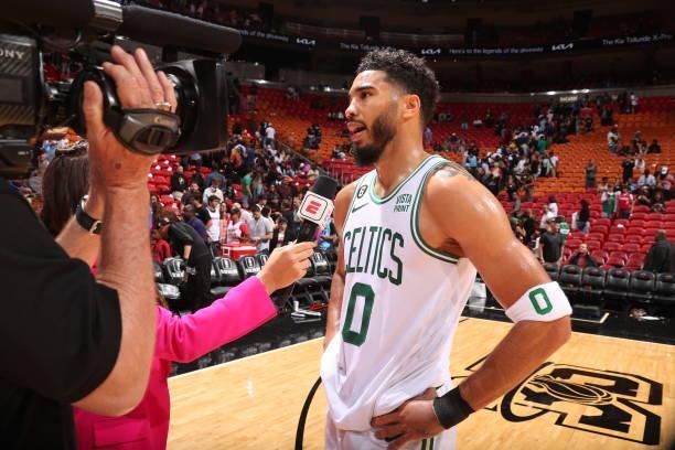 队友之间的 队友之间的